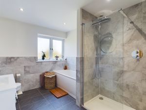 Family Bathroom- click for photo gallery